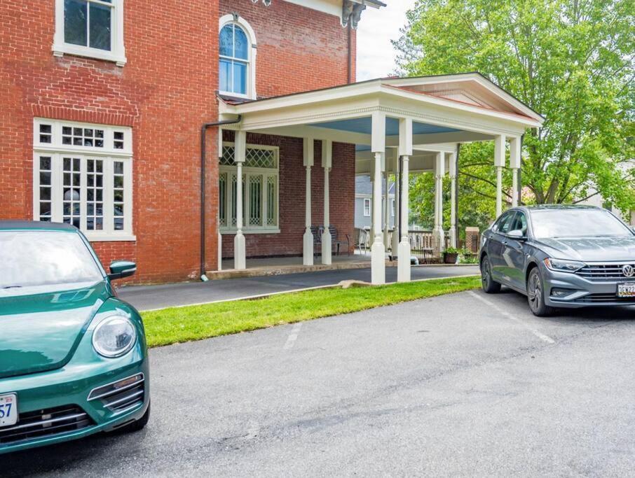 The Long Run - 2 Ca King Sized Beds+ - Sleeps 8-10 Apartment Lynchburg Luaran gambar